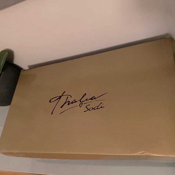 Thalia Sodi Taupe Knee High Boots 9.5 - Picture 7 of 10